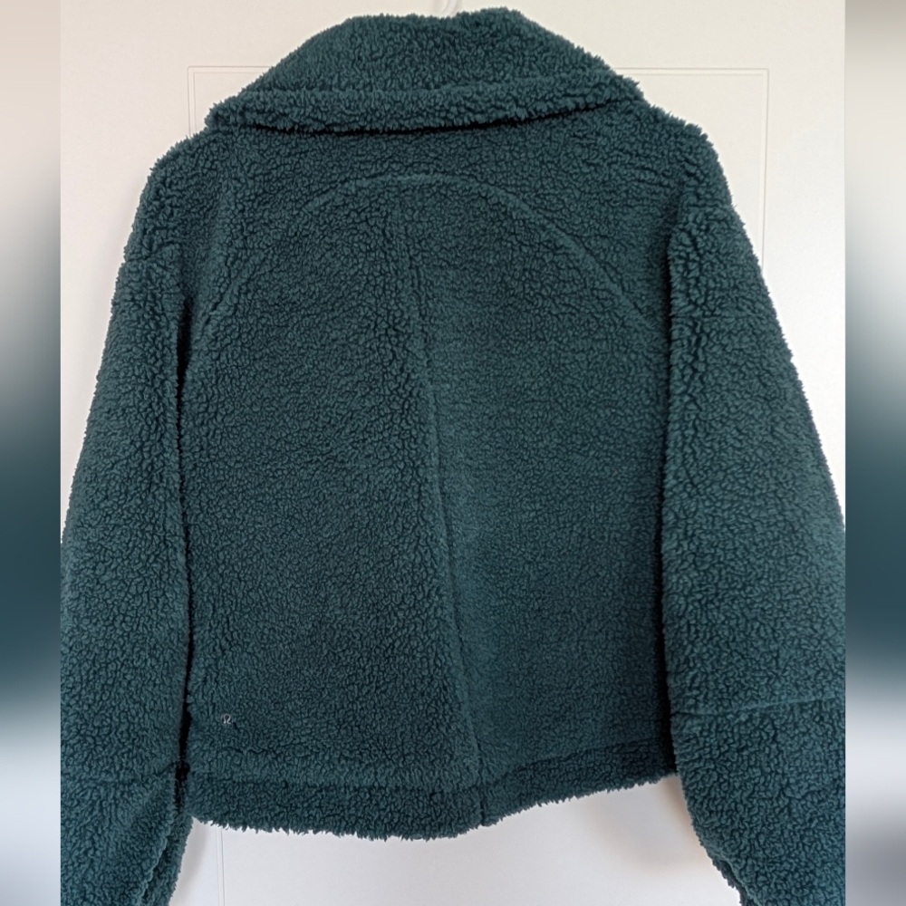 Lululemon Cinchable Fleece Zip-Up, Size 2, Green Jasper - Picture 4 of 5